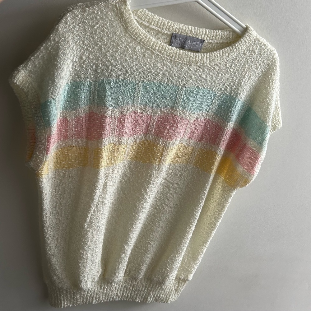 Lady Anne Vintage Textured Color Block Knit Top